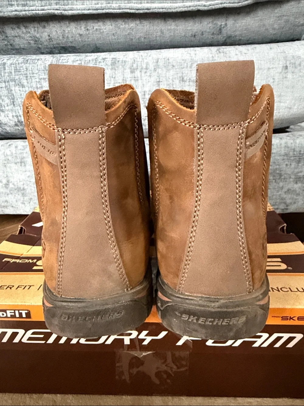 Skechers good used